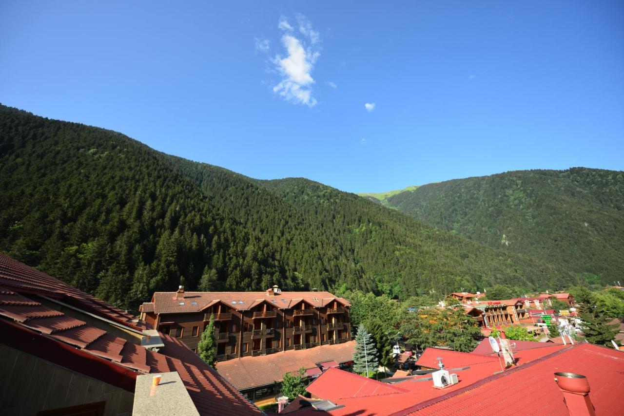 伊南卡德斯勒汽车旅馆 乌宗 外观 照片